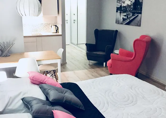 Honey Apartments
